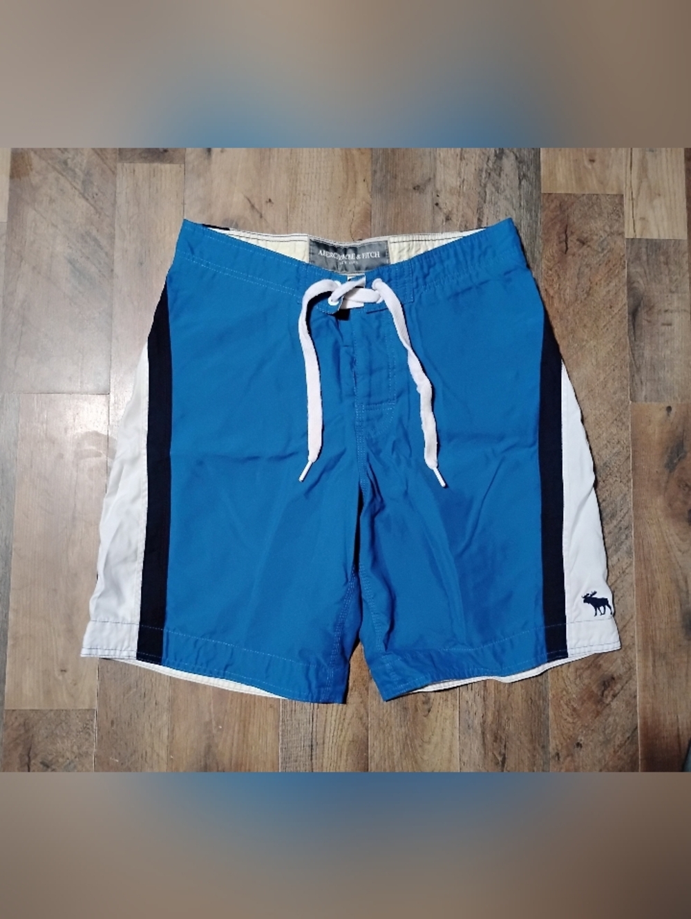 Abercrombie & Fitch Blue Swim Shorts Men's Size: 33